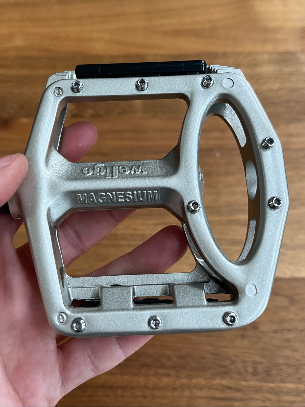 Wellgo MG-1 Platform Magnesium Bike Pedal Set.